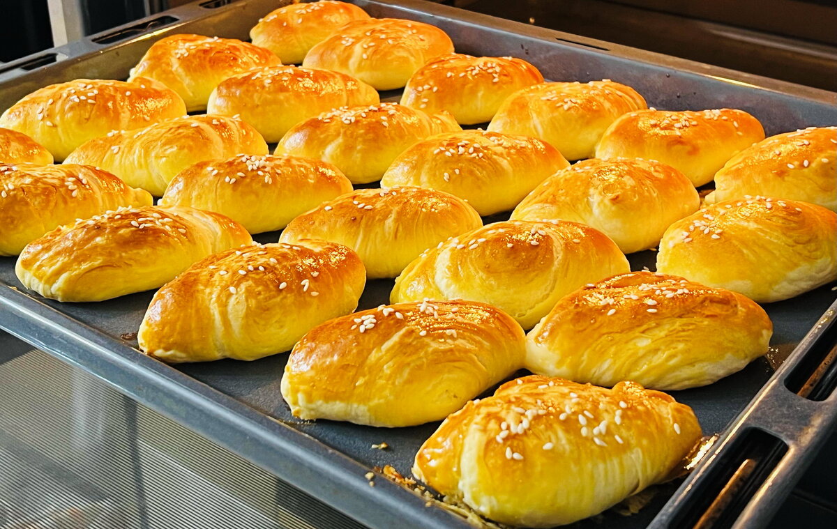 Простое дрожжевое тесто для вкусной выпечки каждый день