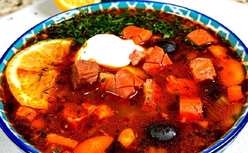 Солянка за полчаса: как быстро приготовить вкусное блюдо без лишних усилий