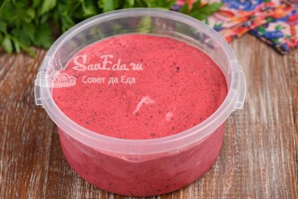 Два простых рецепта мороженого на жаркий день