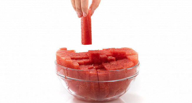 Как нарезать арбуз