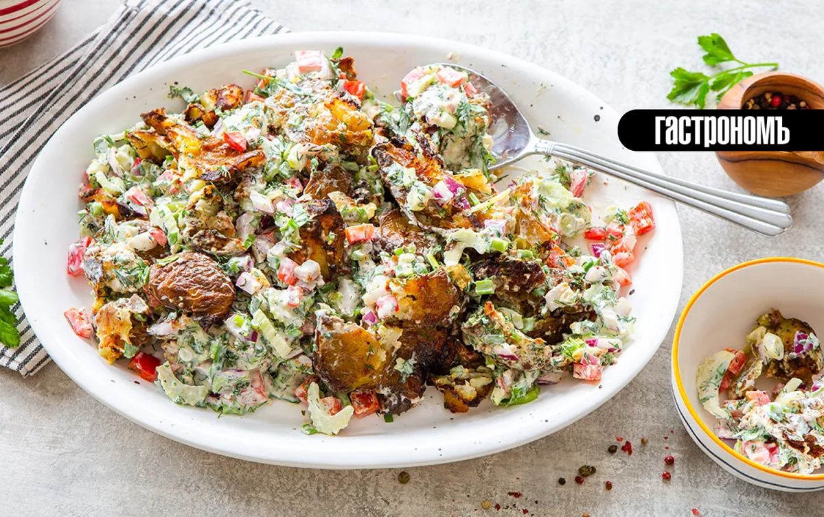 Популярный салат с хрустящим картофелем