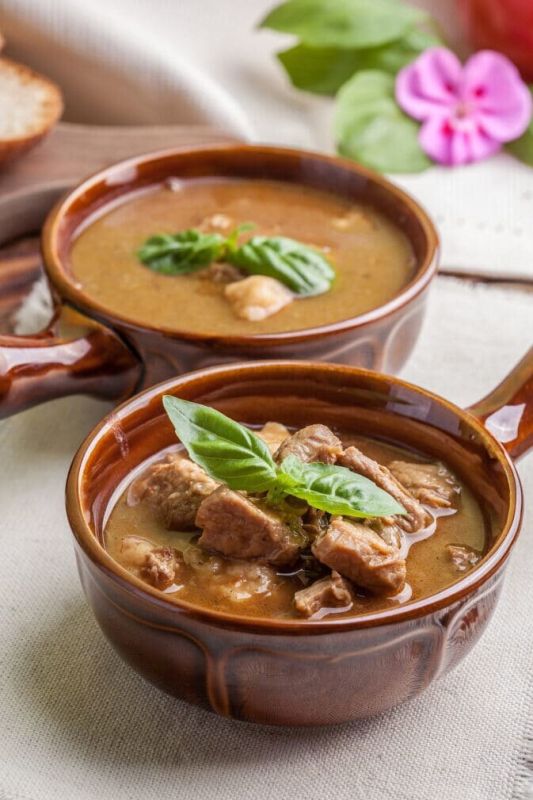 Секреты вкусного свиного гуляша: простой рецепт на каждый день