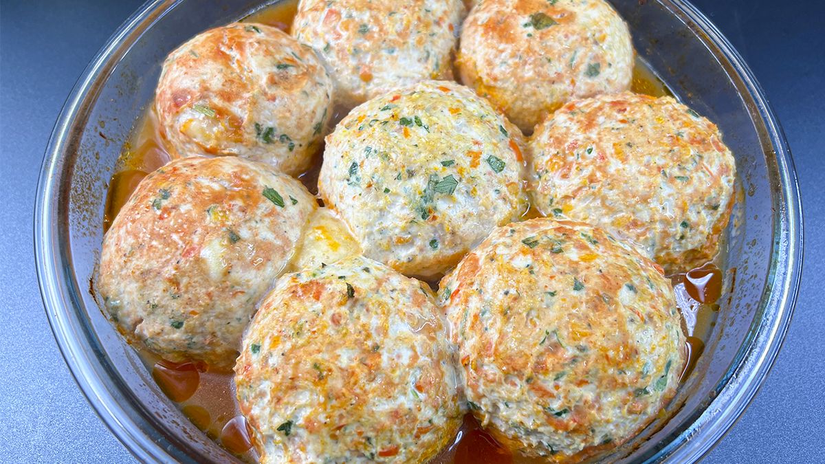 Согревающие зимние котлеты: простой и вкусный рецепт курицы с овощами