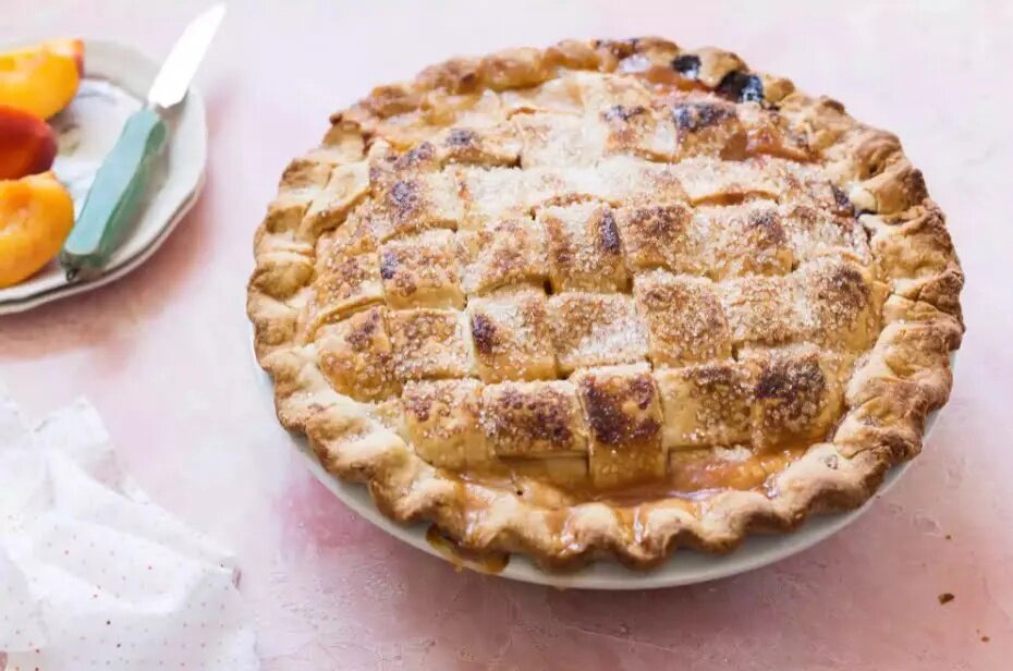 Пирог с персиками: вкус лета в каждой крошке