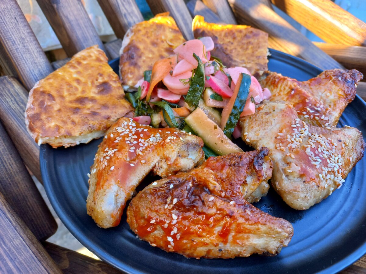 Весенний салат с редисом, который обновит ваше меню