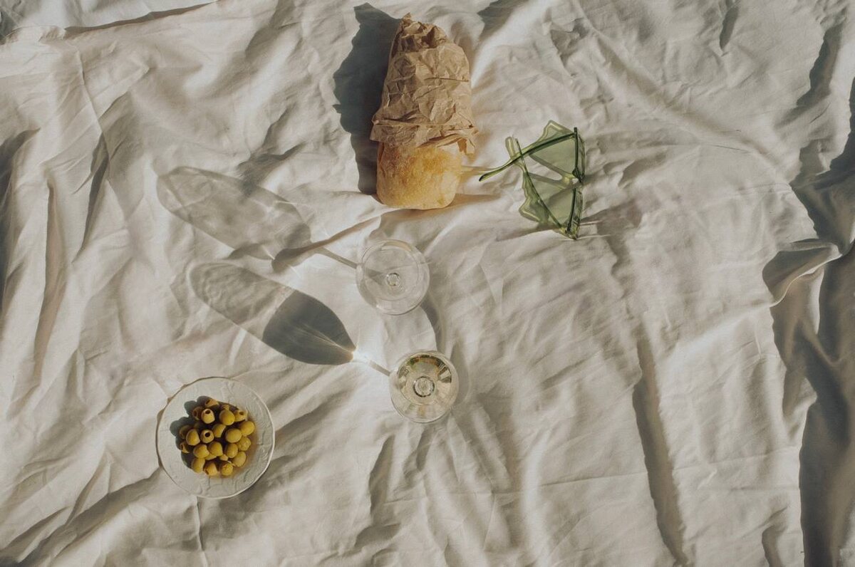 Как выбрать идеальное вино для 8 Марта: советы для ценителей