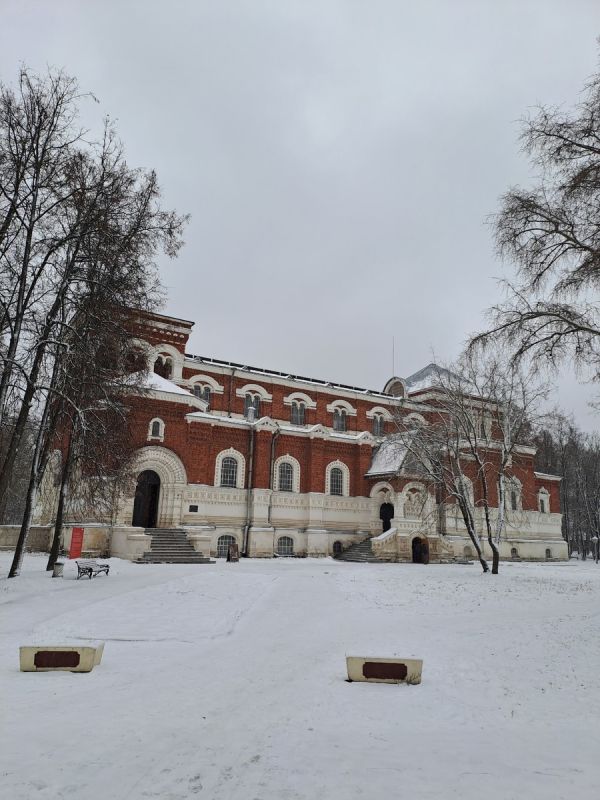 ����������� ���������: ����� � ����-�����������