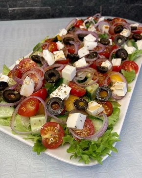 Вдохновляющий овощной салат в греческом стиле