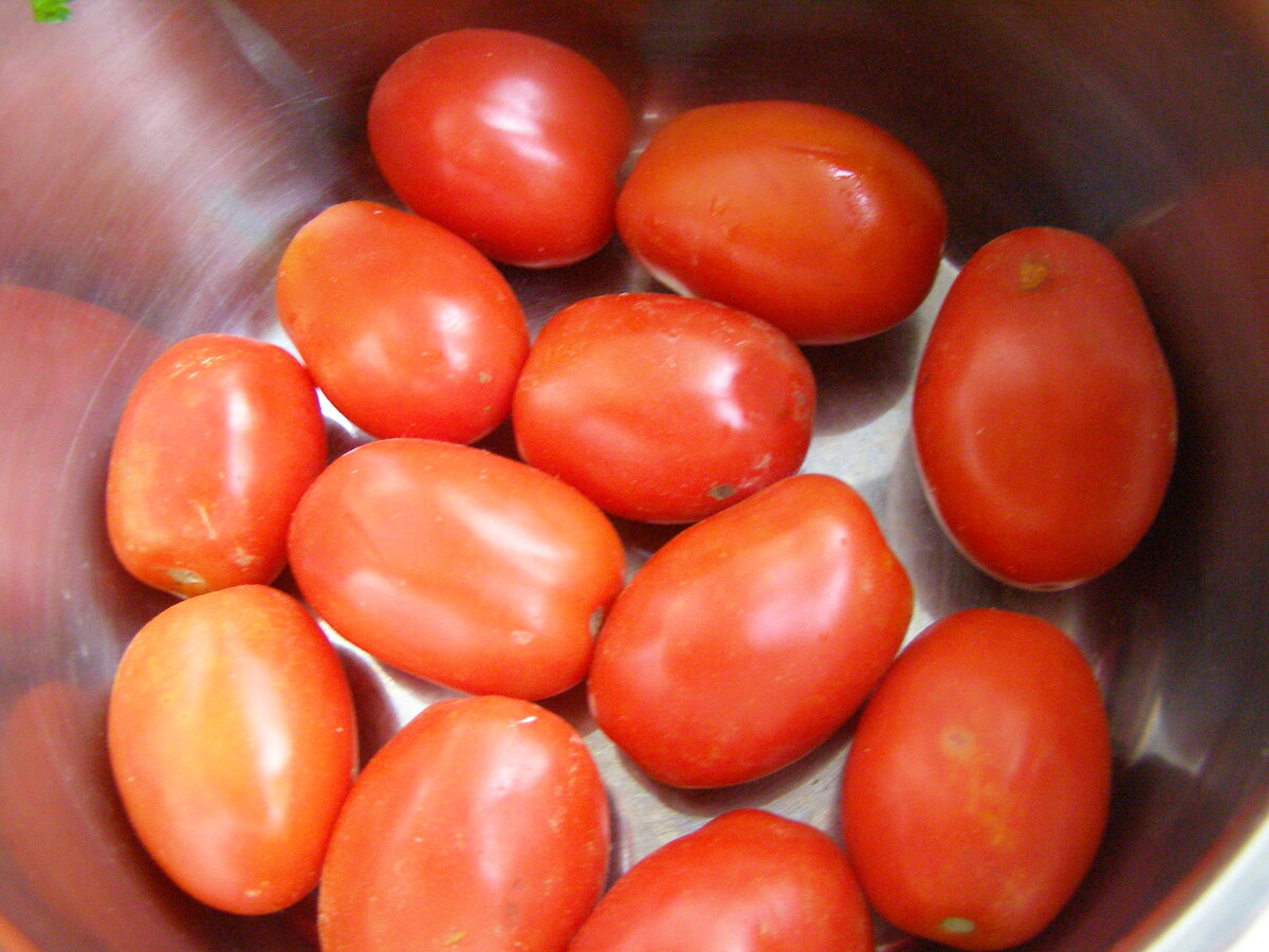 Неповторимая аджика без варки: остро, быстро и на зиму