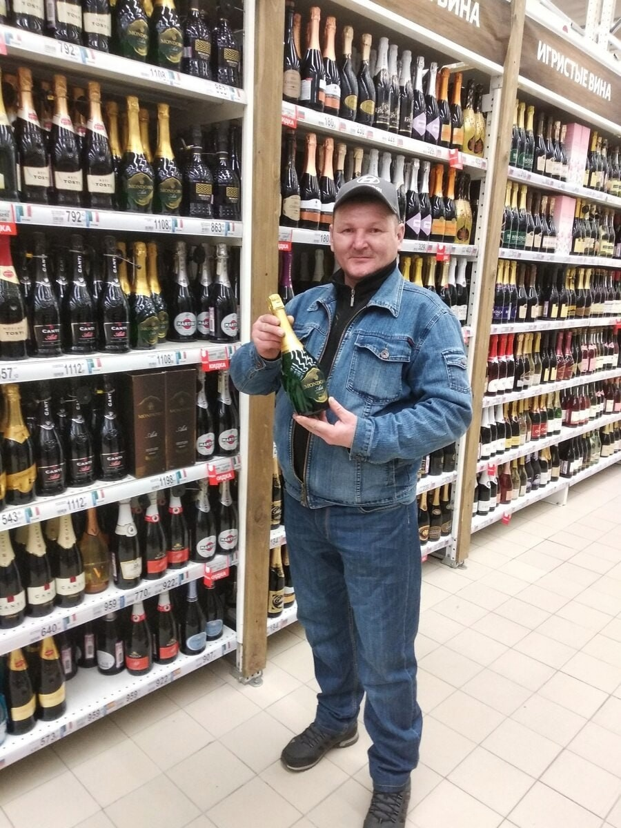 Почему платить больше: лучшие недорогие игристые вина на Новый год