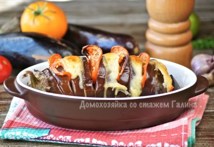 Изысканные запеченные баклажаны с сыром и помидорами, которые порадуют вас