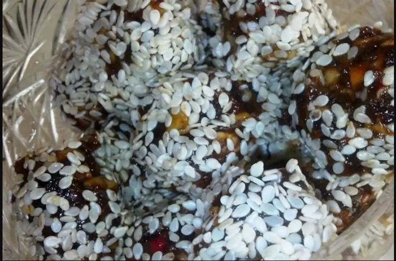 Сладости без угрызений совести: конфеты из сухофруктов