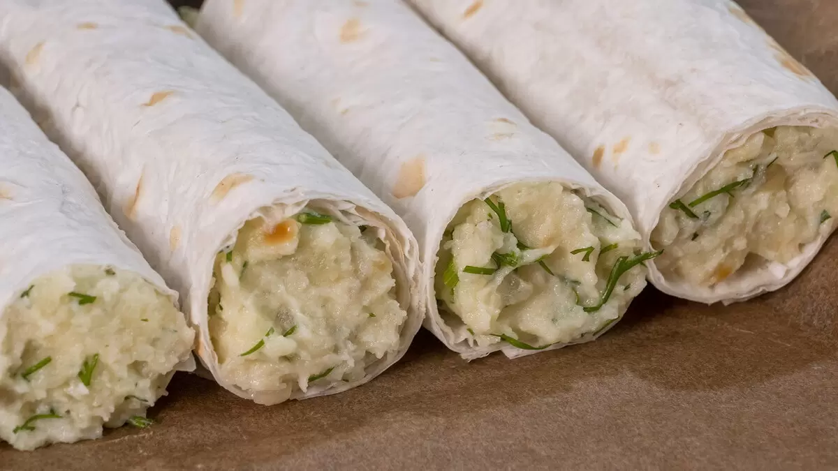 Кулинарный хит: рулетики с картошкой без заморочек