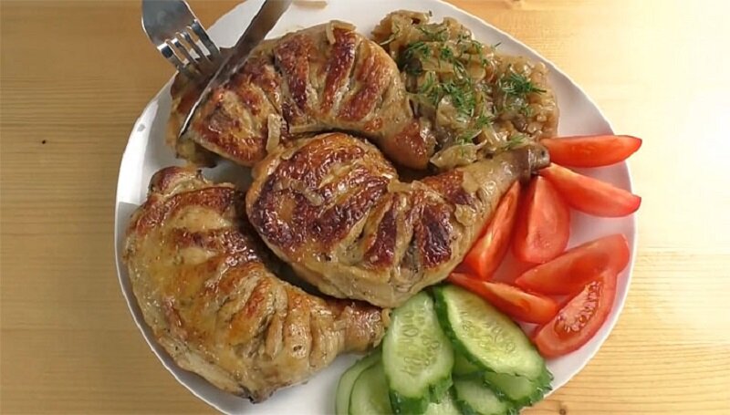Как приготовить восхитительный шашлык из куриных окорочков на обычной кухне