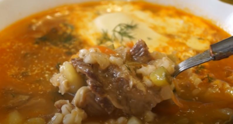 Рассольник с перловкой: вкусовое путешествие в советское детство