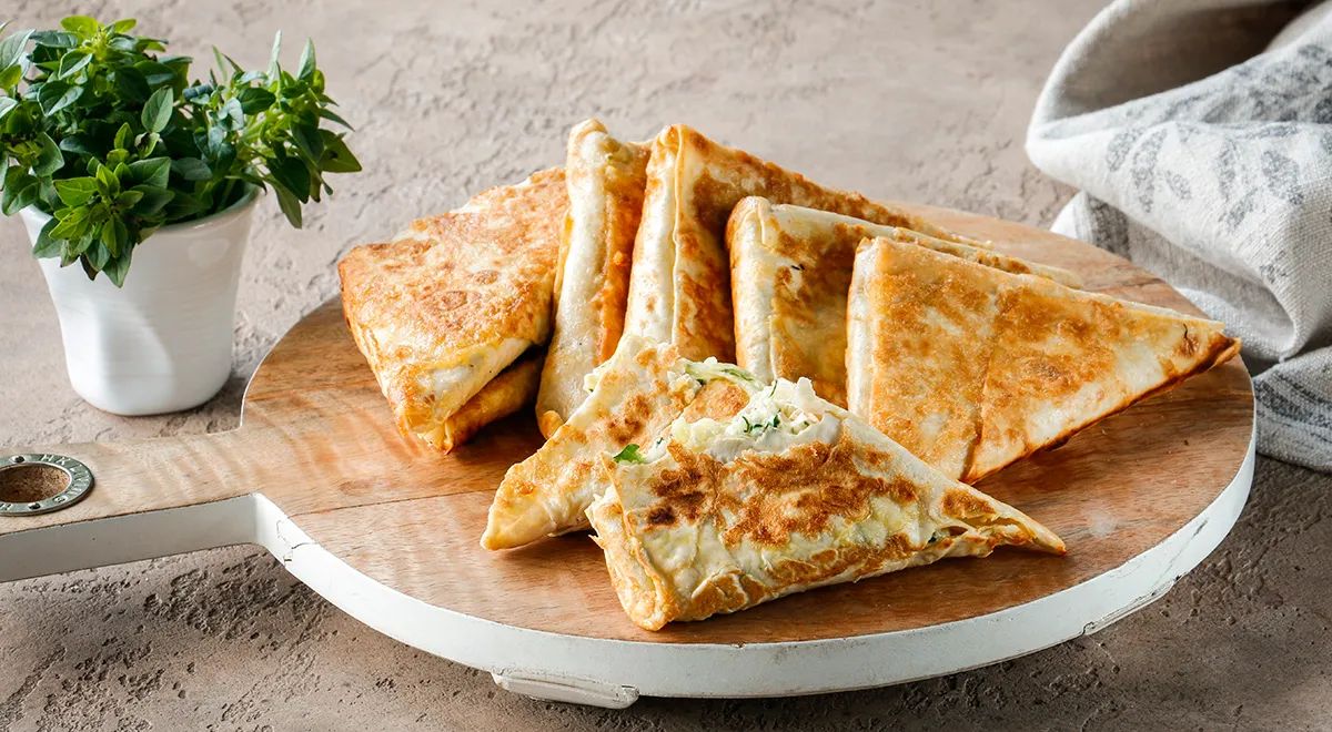 Ленивые хачапури из лаваша: Быстрый и вкусный способ насладиться традицией